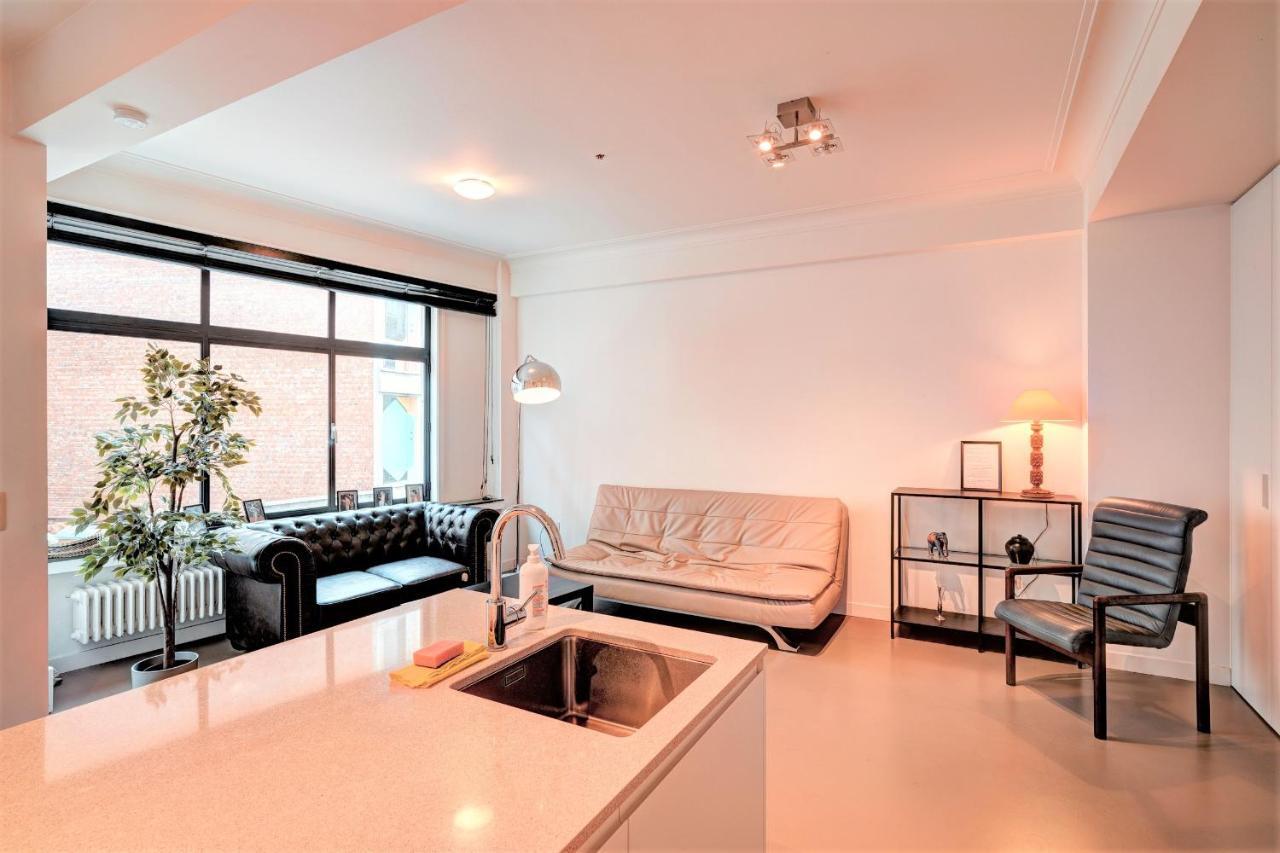 The Meir Lodge. Apartments In Heart Of Amberes Exterior foto