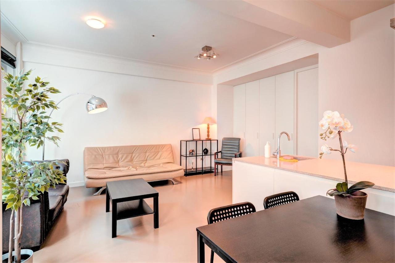 The Meir Lodge. Apartments In Heart Of Amberes Exterior foto